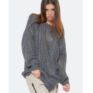 Unisex Cable Knit Sweater size M